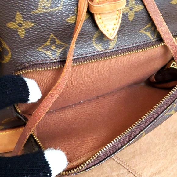 Authentic LOUIS VUITTON LV Monogram Canvas Montsouris Backpack good cond… - Picture 11 of 17